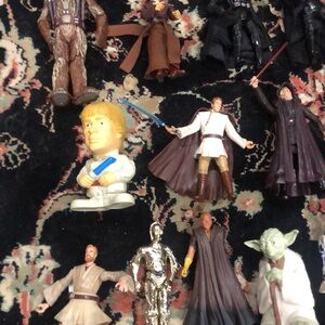 Star Wars Figure Lot - Luke Skywalker, Yoda, C-3PO & More